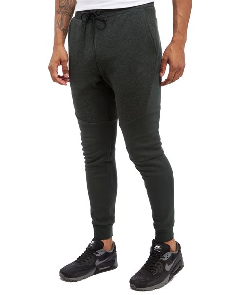 Nike Tech Fleece joggers in dark green 